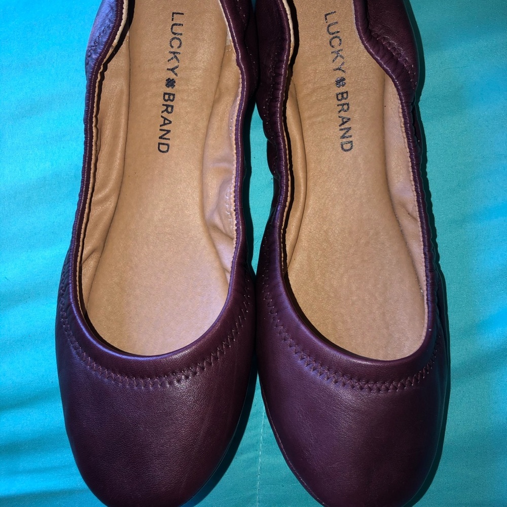 Lucky Brand Flats Style: LK-EMMIE